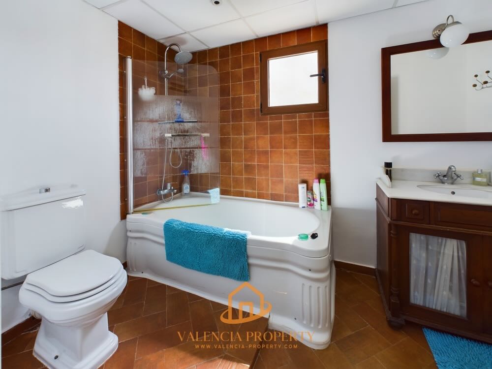 Property 2485 - Image 5